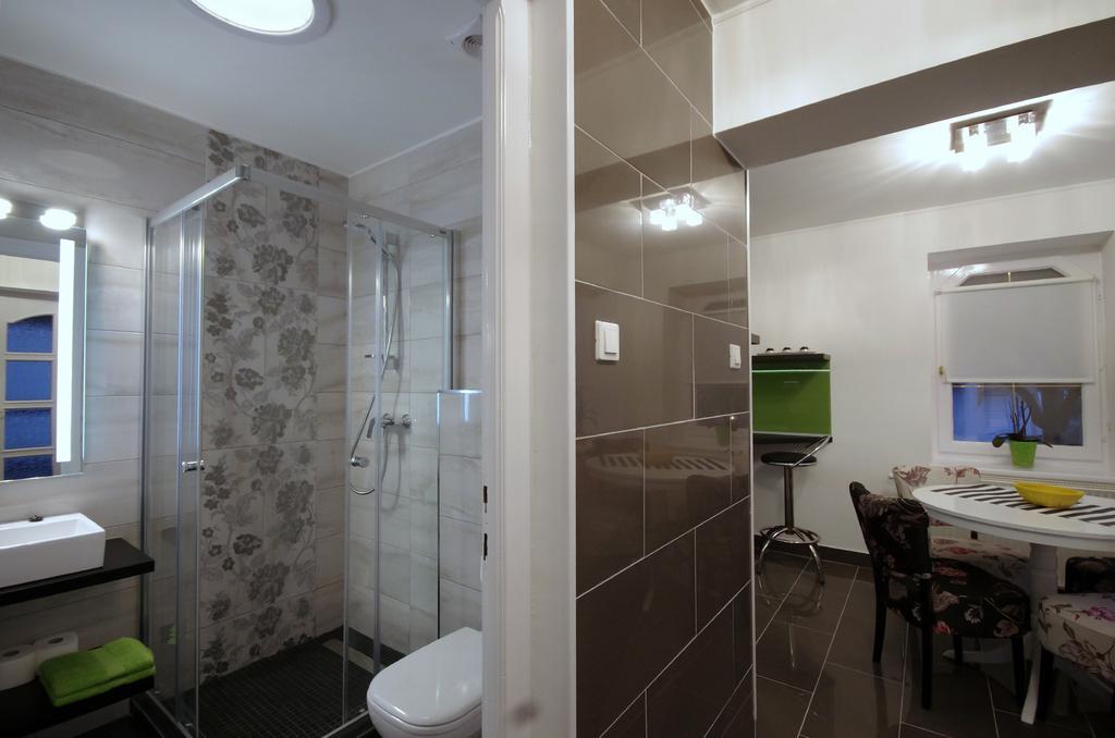 Regina Delux Apartman Gyula Exterior foto